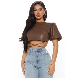 Kirious Women's Faux Leather Opened Strappy Back Puffed Sleeve Crop Top SZ S NWT